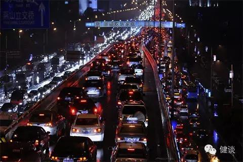 济南拥堵情况-济南的交通太拥挤了-第2张图片-妙冉理财网